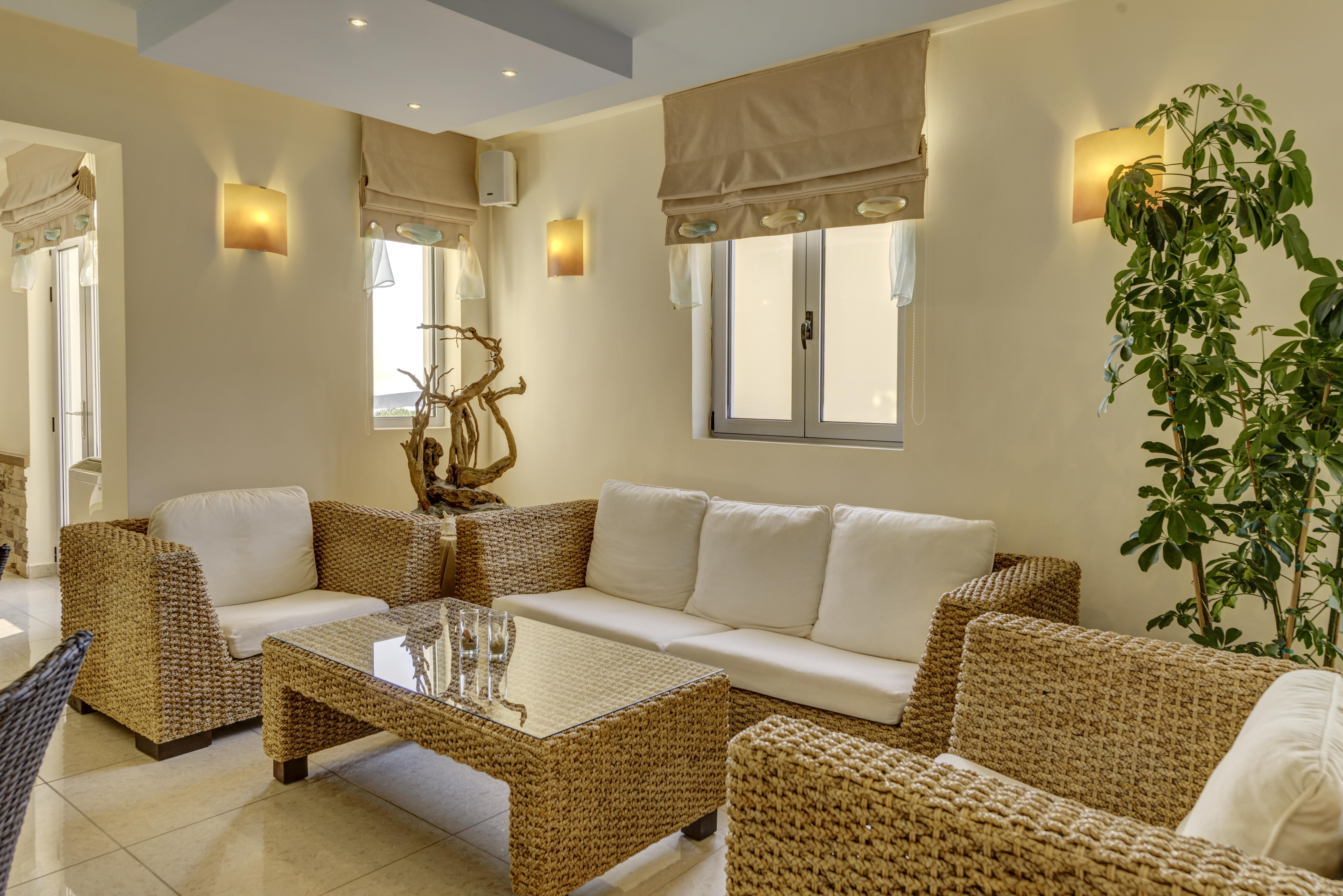 Sunrise Beach Suites Азолимнос Экстерьер фото